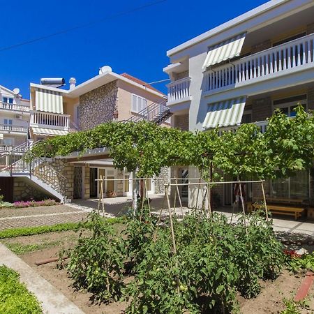 Apartments Konta City Center Vodice Ngoại thất bức ảnh