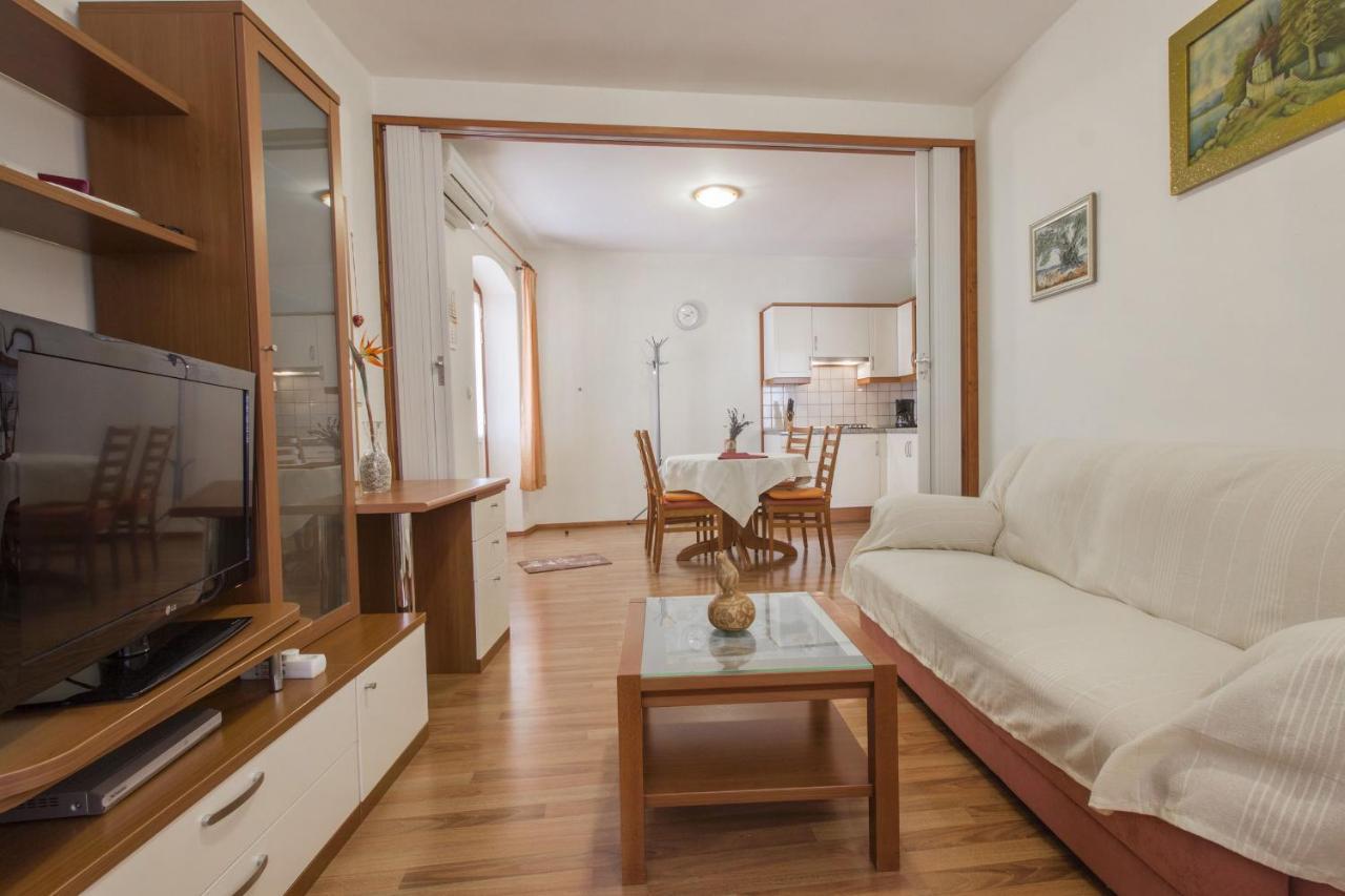 Apartments Konta City Center Vodice Ngoại thất bức ảnh