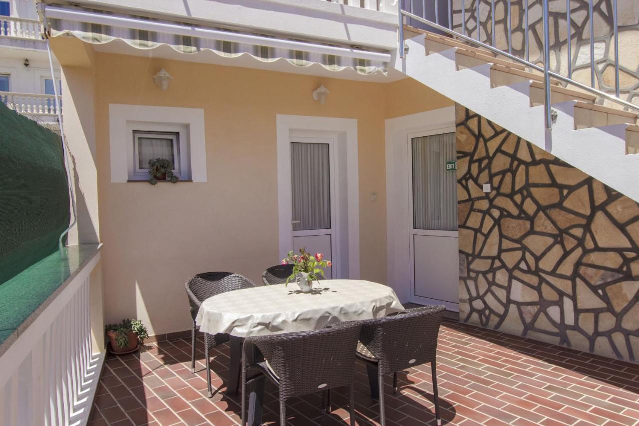 Apartments Konta City Center Vodice Ngoại thất bức ảnh