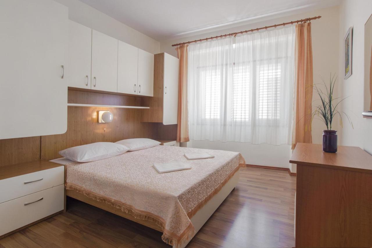 Apartments Konta City Center Vodice Ngoại thất bức ảnh