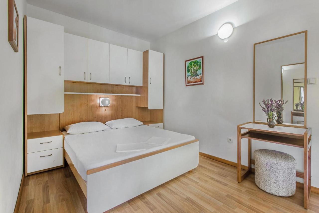 Apartments Konta City Center Vodice Ngoại thất bức ảnh