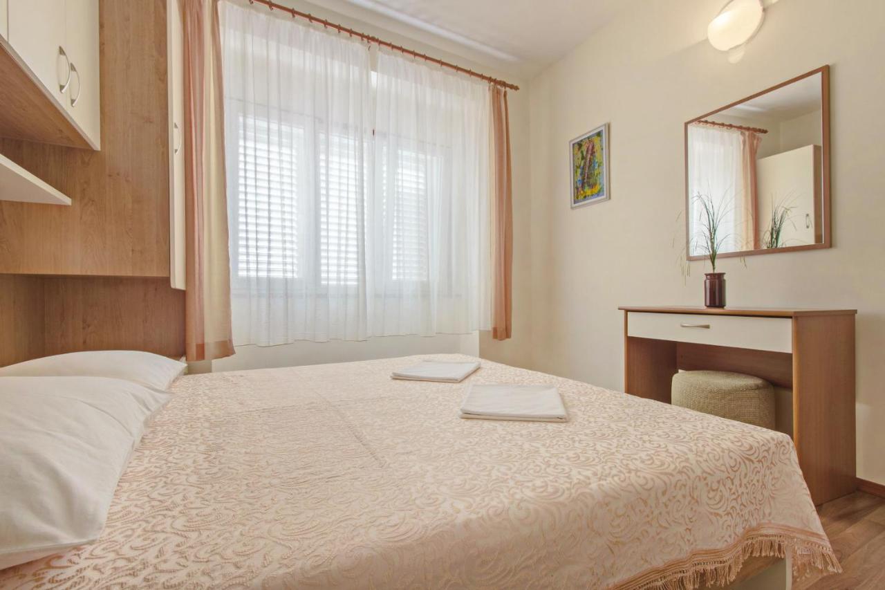 Apartments Konta City Center Vodice Ngoại thất bức ảnh