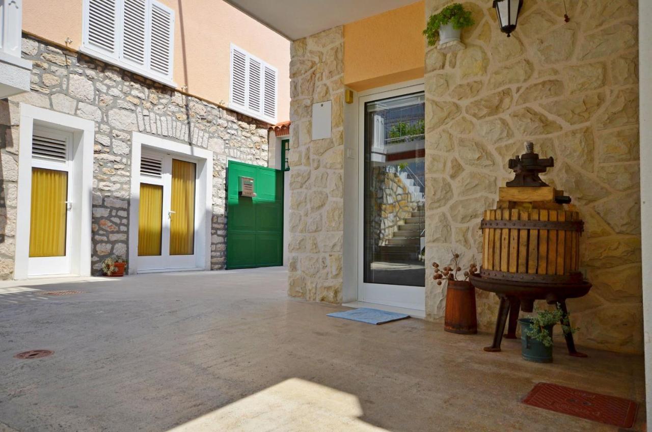 Apartments Konta City Center Vodice Ngoại thất bức ảnh