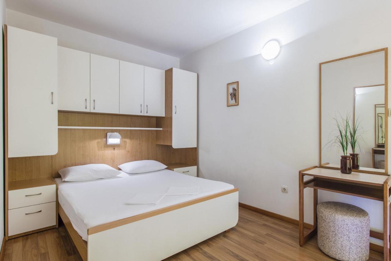 Apartments Konta City Center Vodice Ngoại thất bức ảnh