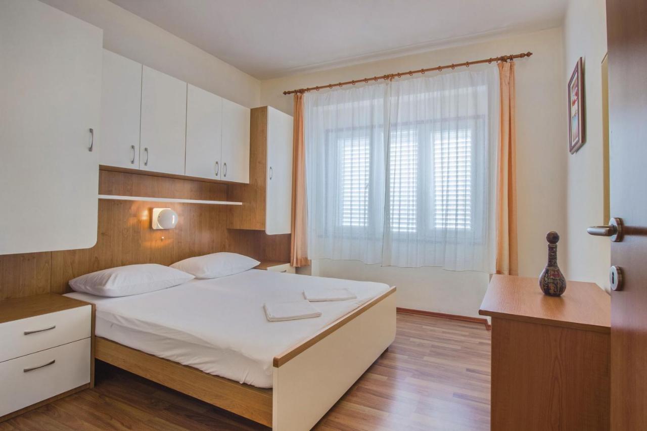 Apartments Konta City Center Vodice Ngoại thất bức ảnh