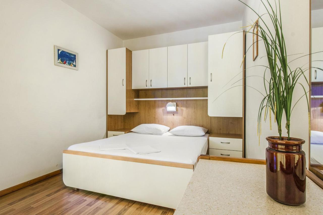 Apartments Konta City Center Vodice Ngoại thất bức ảnh